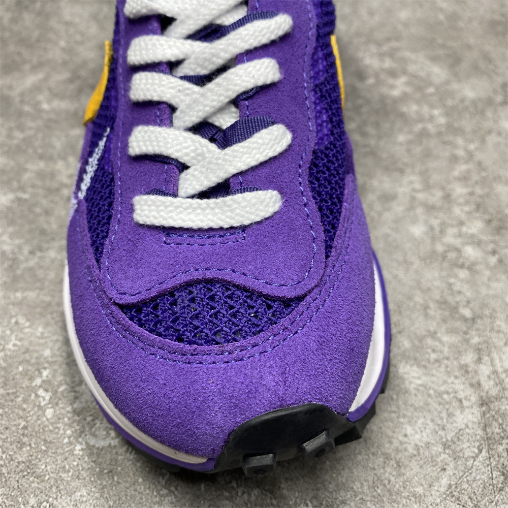 NIKE VAPORWAFFLE SACAI DARK IRIS