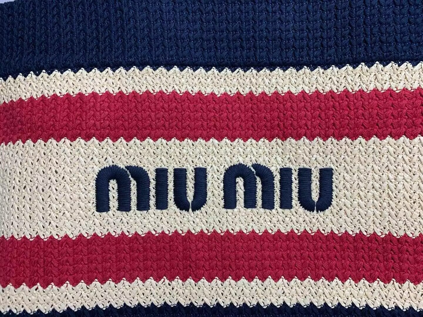 Miu Miu Raffia-effect woven tote bag 40x34x16cm