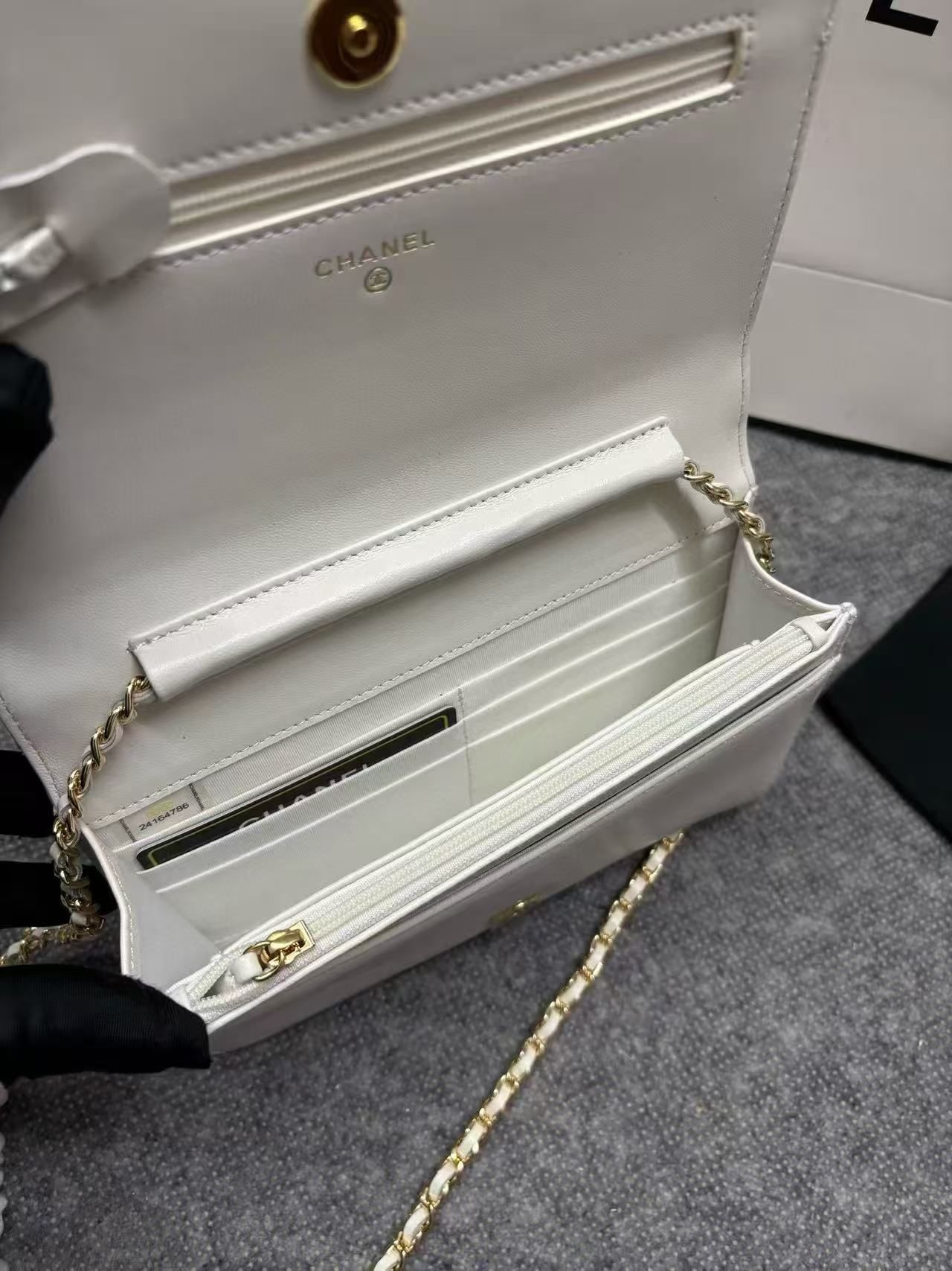 Ch*el gabrielle woc 12.3x19.2x3.5cm