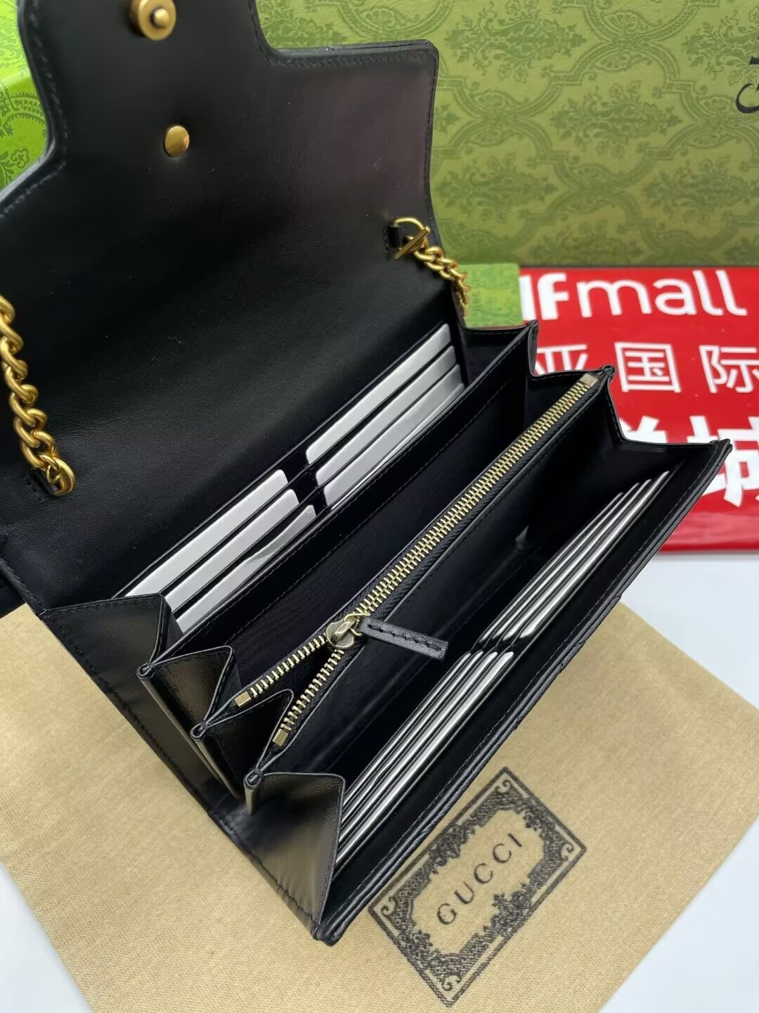 G*u*i gg marmont wallet on chain 20x13x6cm