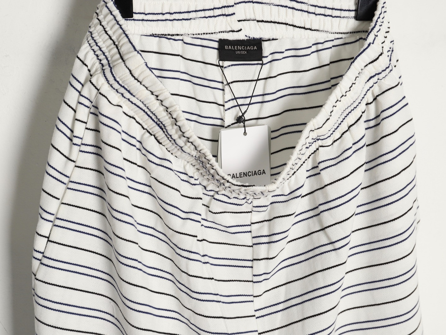 Ba*len*cia*ga shorts