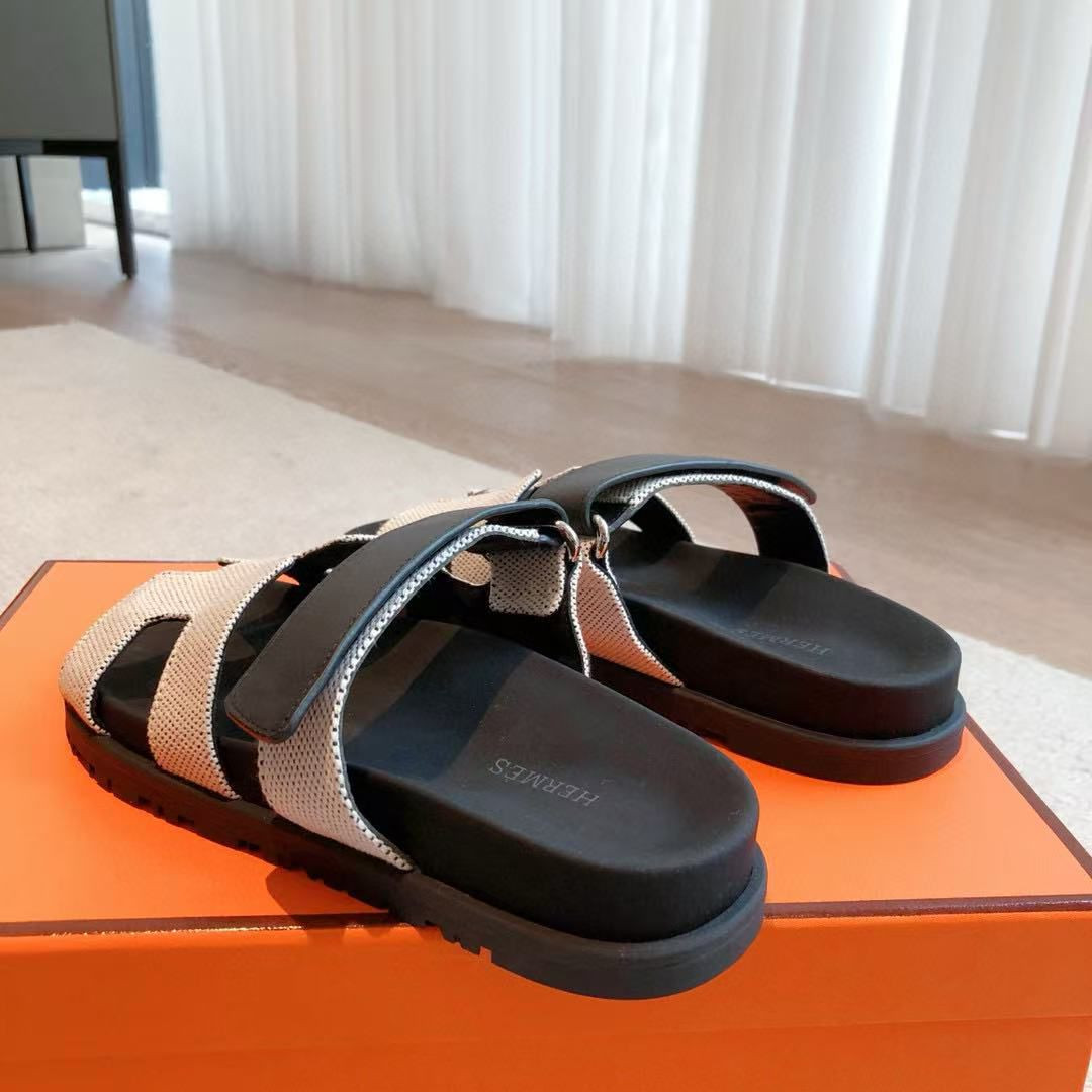 UA Hermès Chypre Sandal