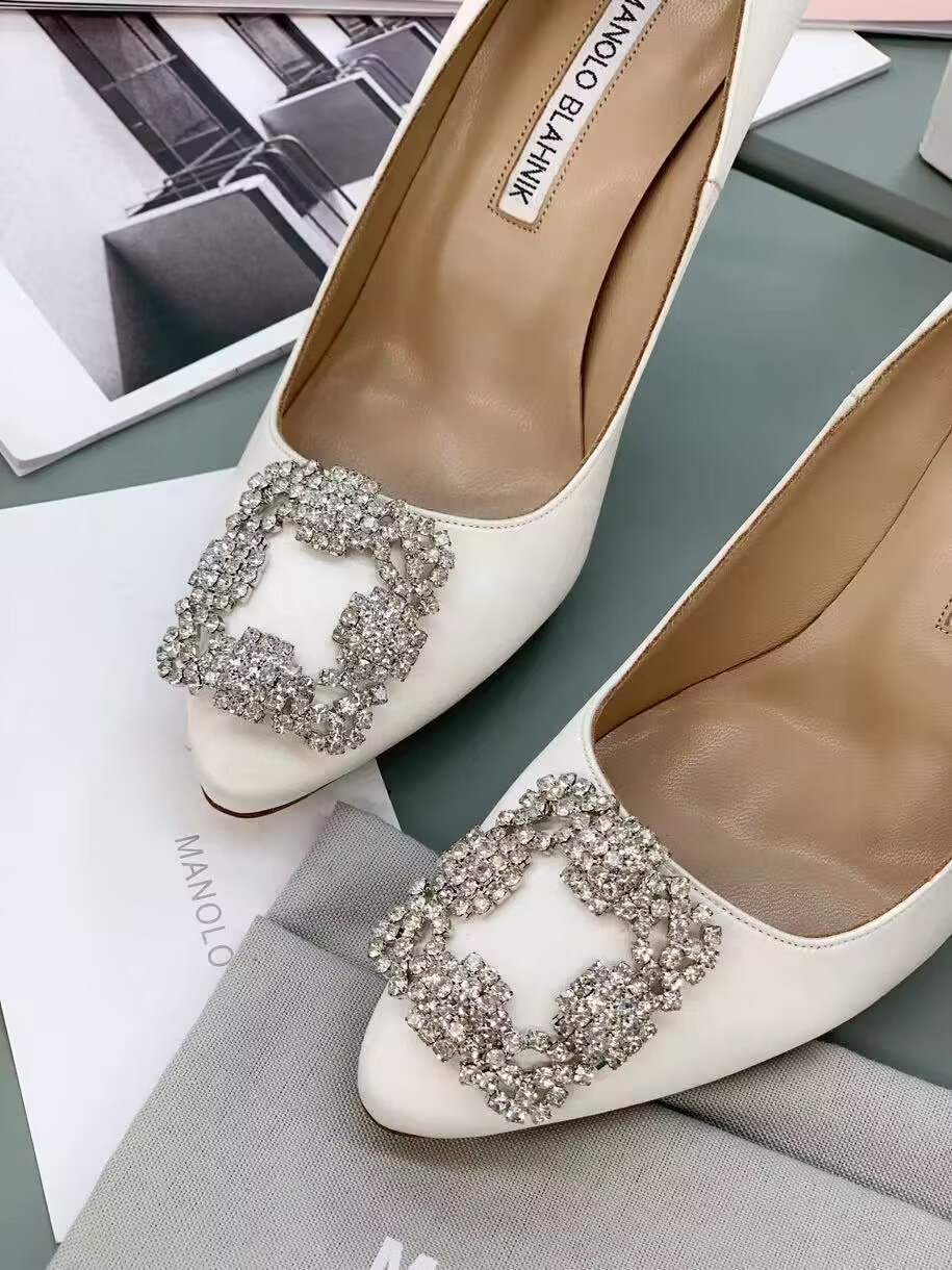 UA Manolo Blahnik Hangisi Jewel Buckle Pumps
