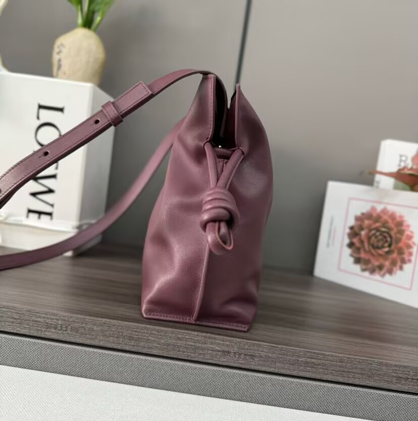 L0ew* flamenco purse 30x24.5x10.5cm