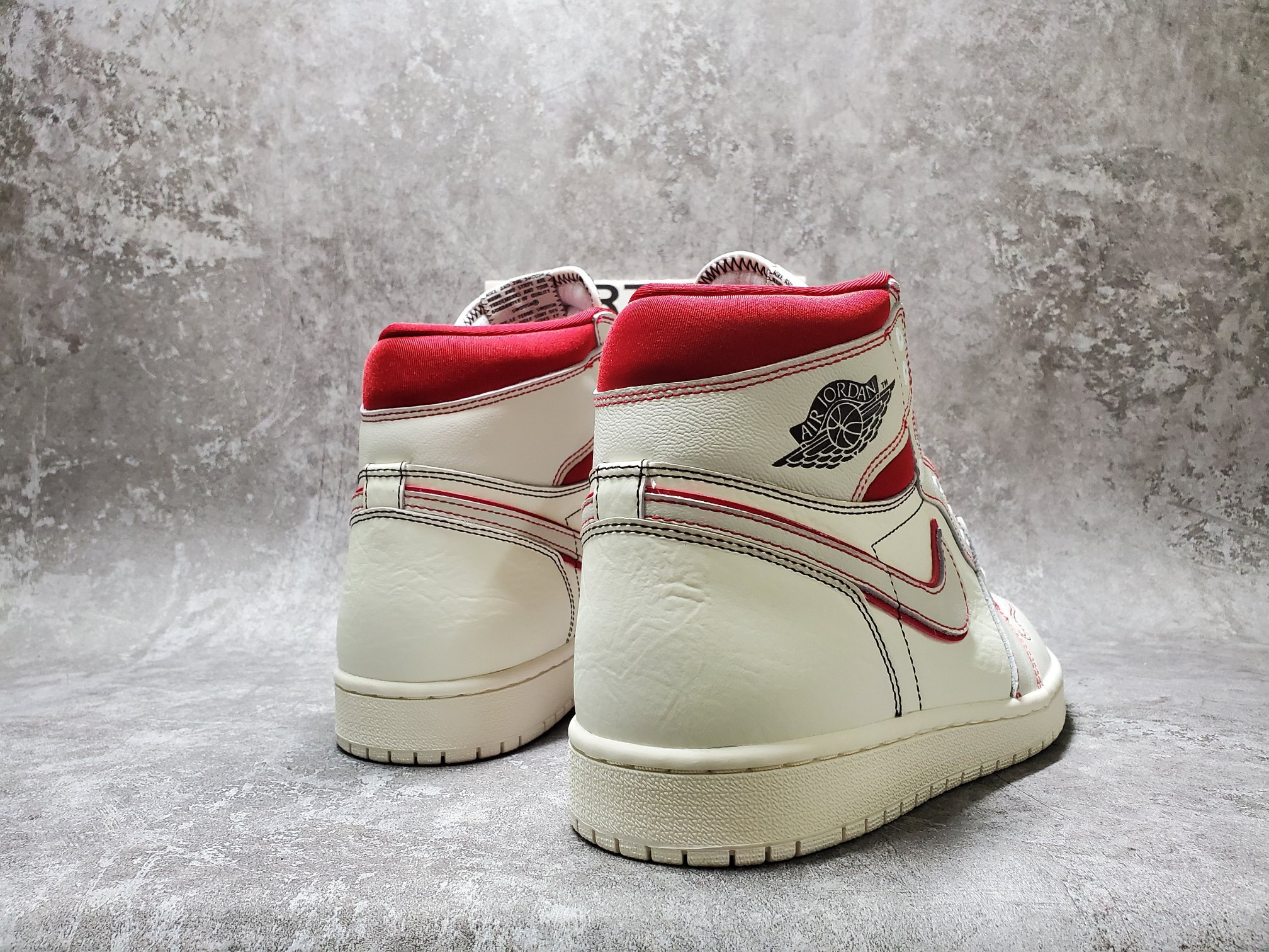 Air Jordan 1 Retro High Phantom Gym Red