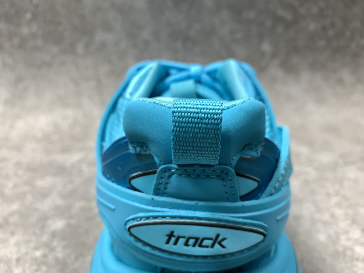 Balenciga Track Screen Blue