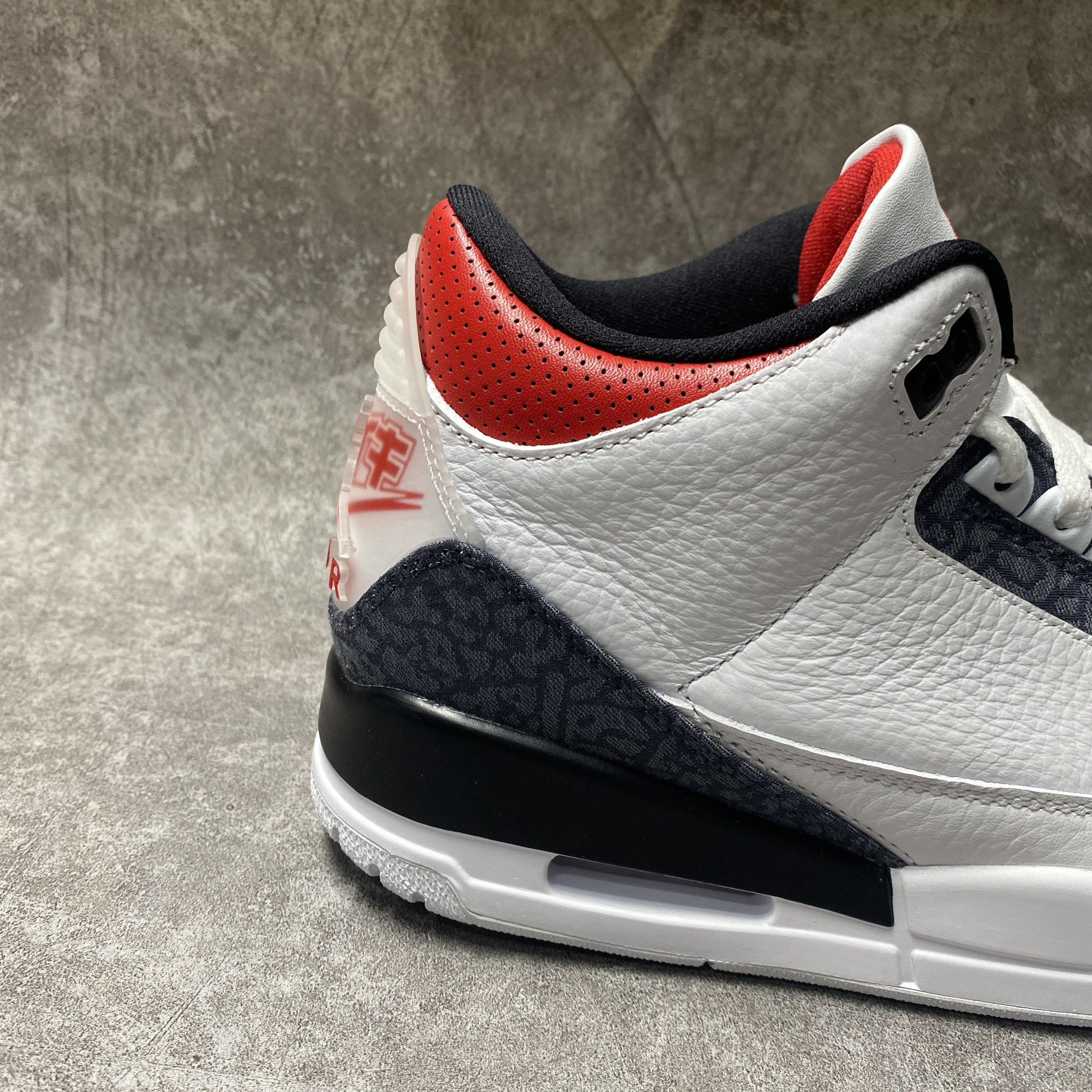 Air Jordan 3 Retro SE-T CO JP Fire Red Denim