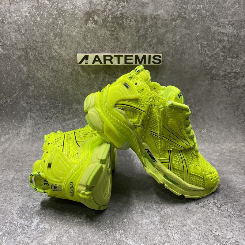 Balenciga Runner Sneaker in Neon Yellow