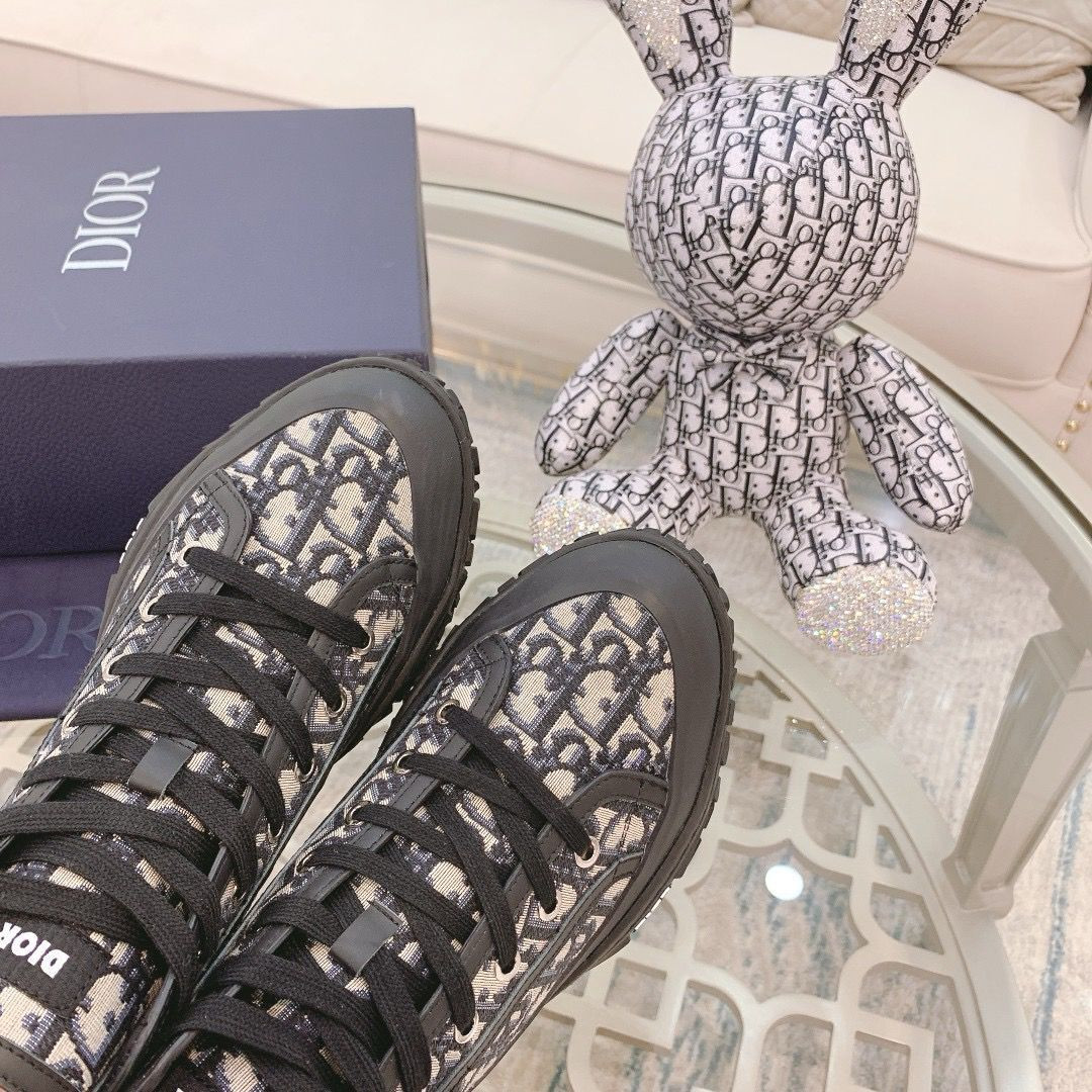 D*or b28 high black beige