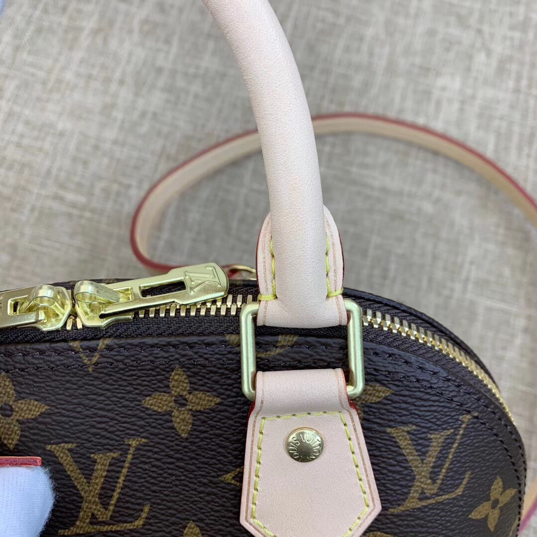 LV ALMA BB M53152
