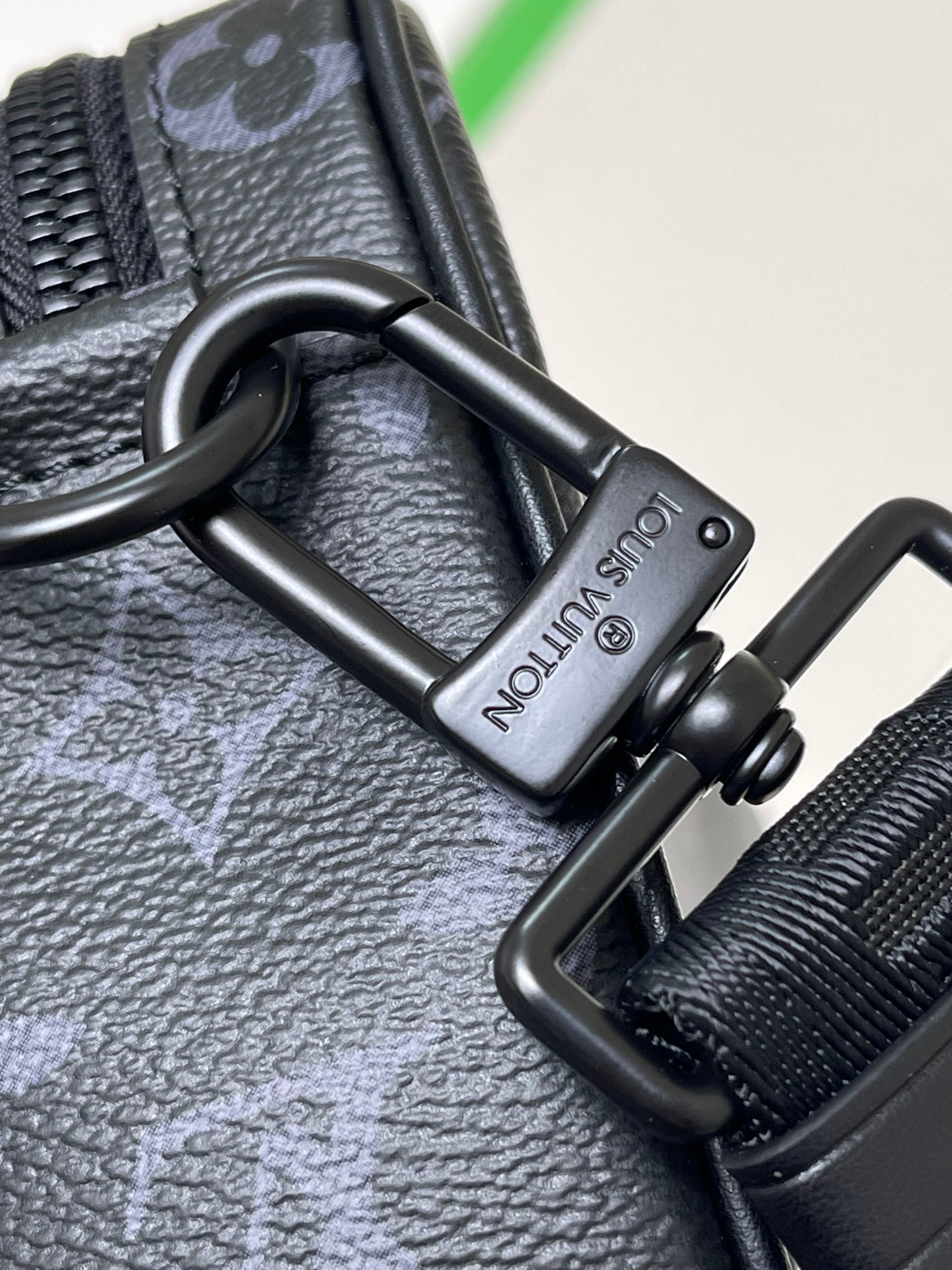 LV M46955 Alpha Messenger 9.4 x 6.3 x 3.1 inches