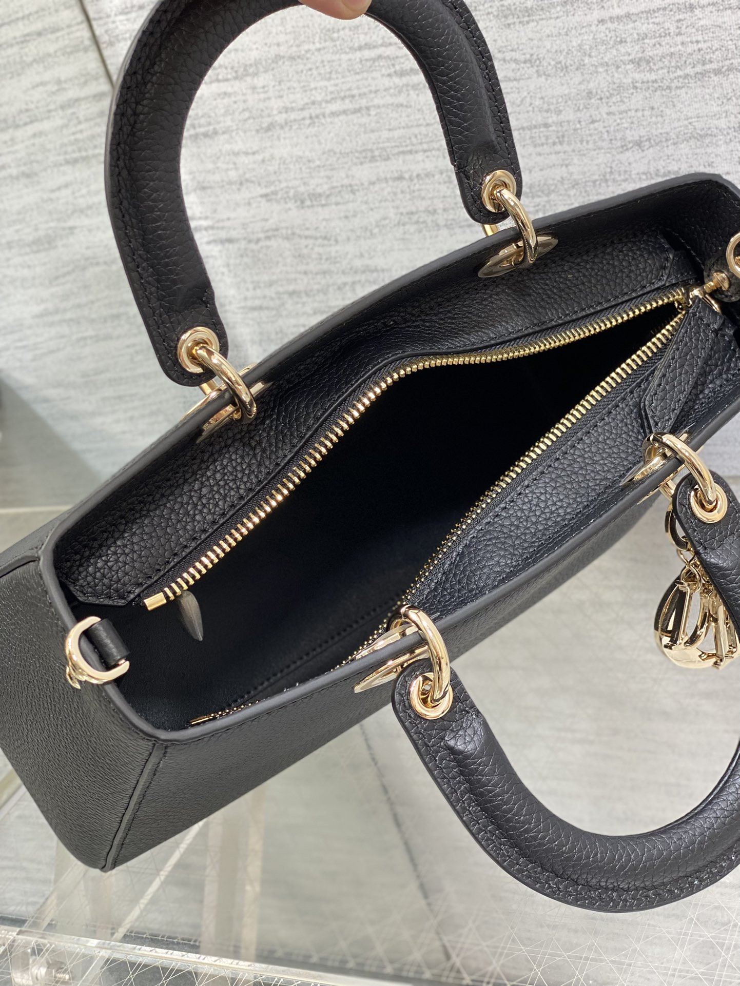 medium lady d-sire my abcD*or bag black bull leather 12 x 8 x 5 inches