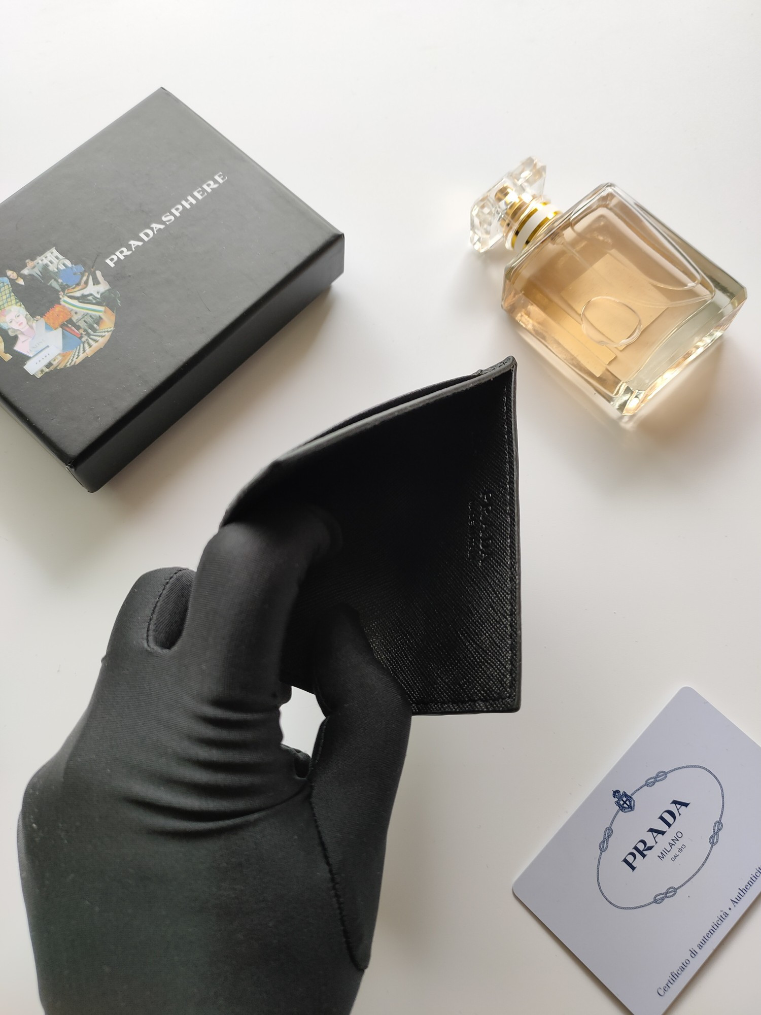 Pra*a card holder 8-10cm