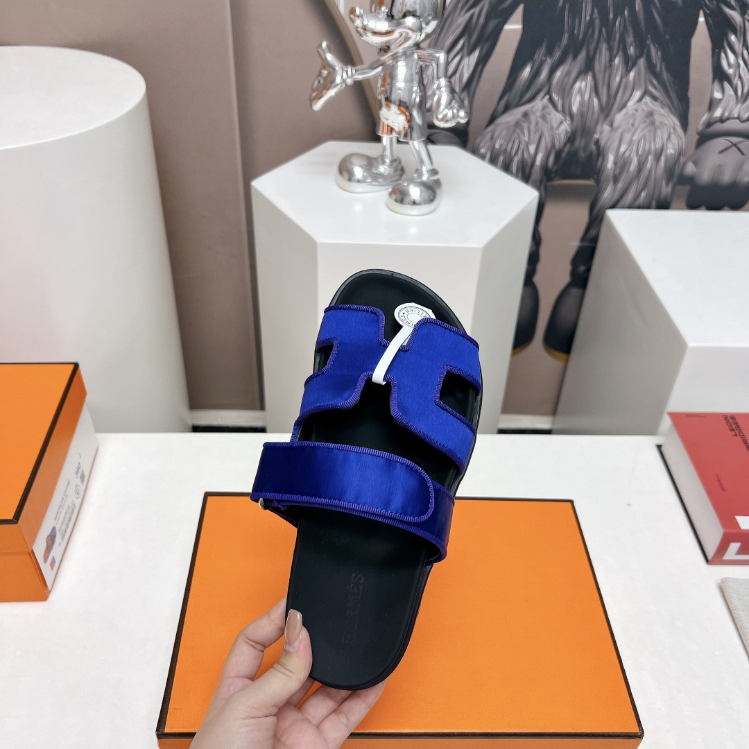 UA Hermès Chypre sandal