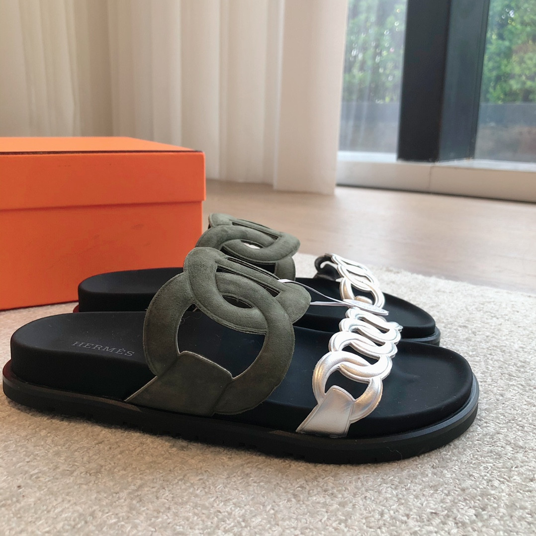 UA Hermès Extra sandal