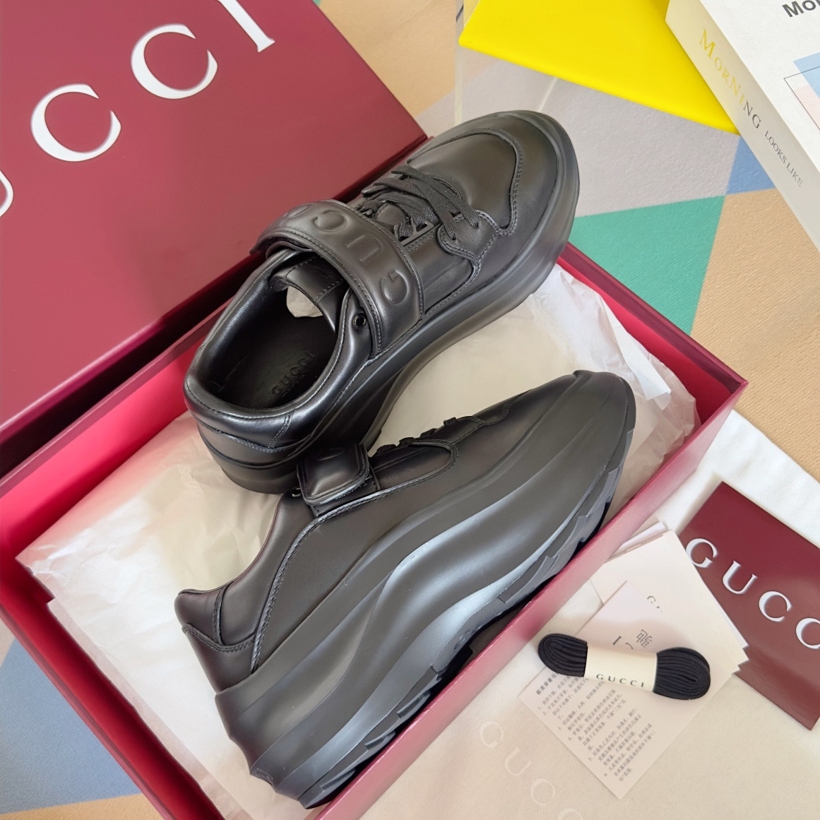 ua G*u*i wave wedge sneaker