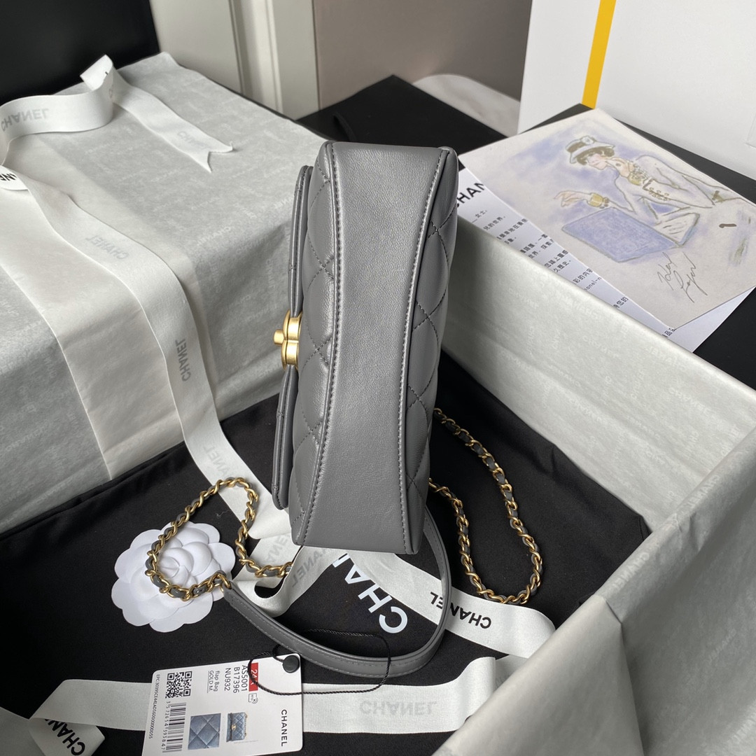 Ch*el mini flap bag with top handle 12.5×19×7cm