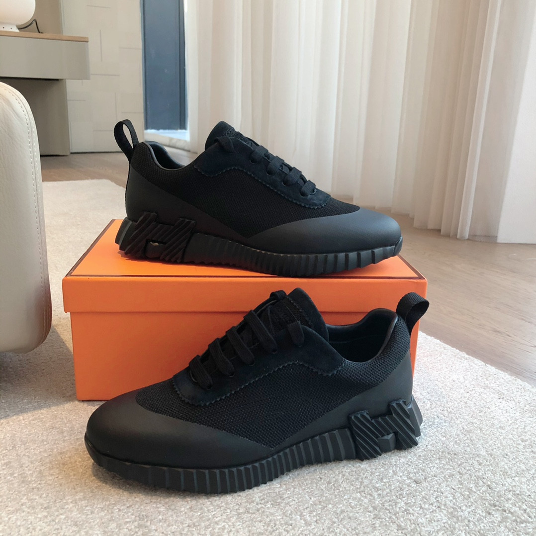UA Hermès Bouncing Sneaker