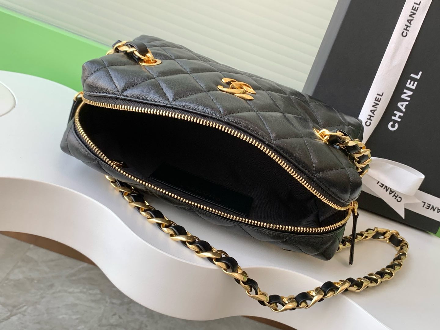 Ch*el bowling bag 15x25x11cm