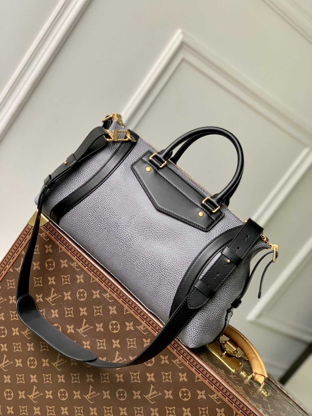 LV Biker MM M14702 38x15x15cm