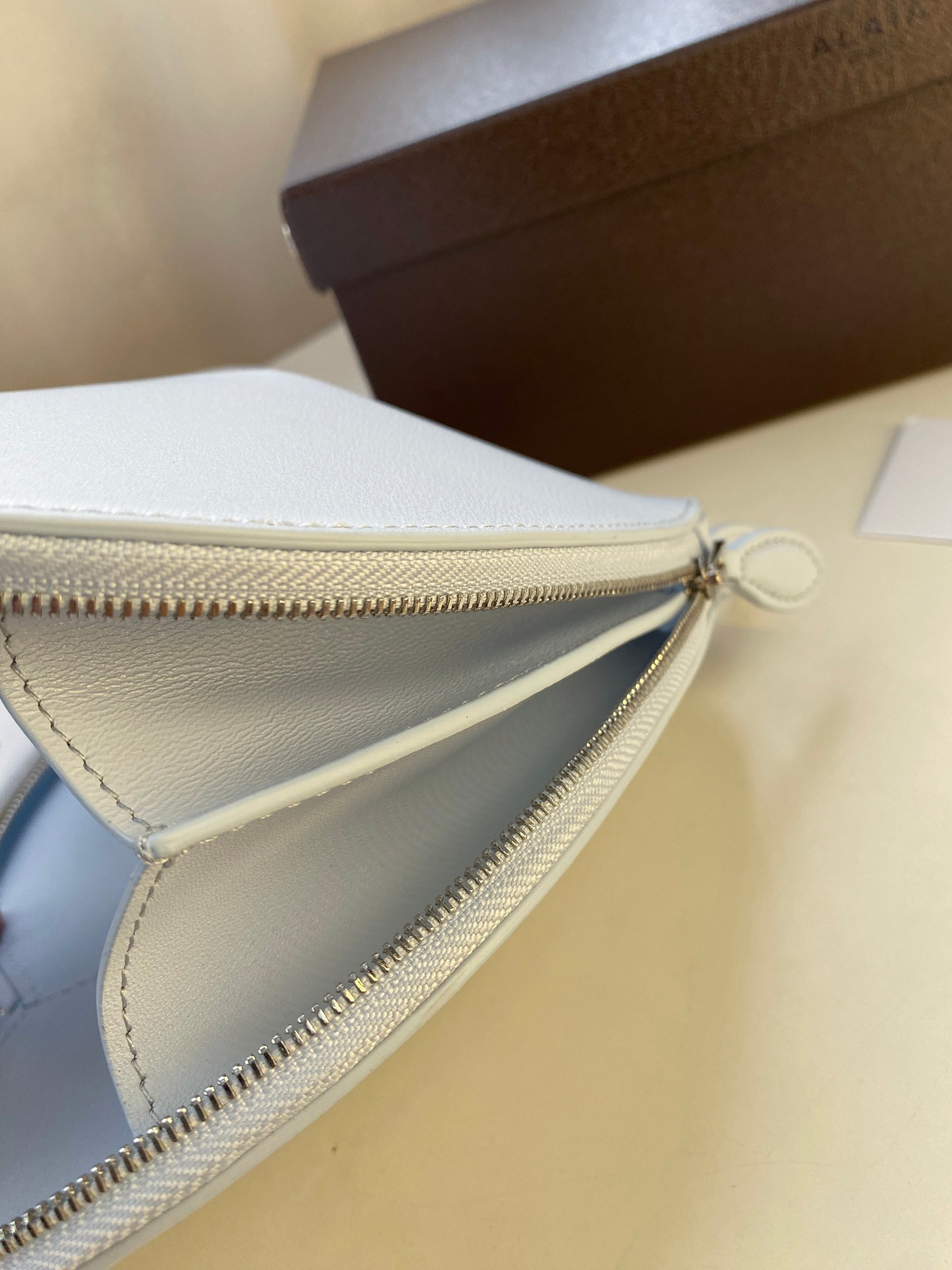 ALAÏA Le Coeur Heart Bag 18.5x20.5x5cm