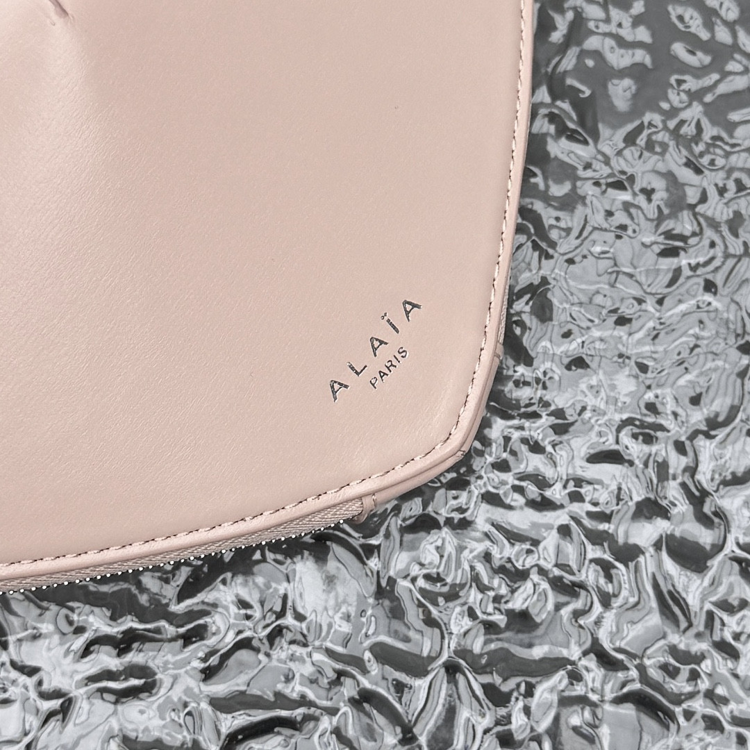 ALAÏA Le Coeur Heart Bag 18.5x20.5x5cm