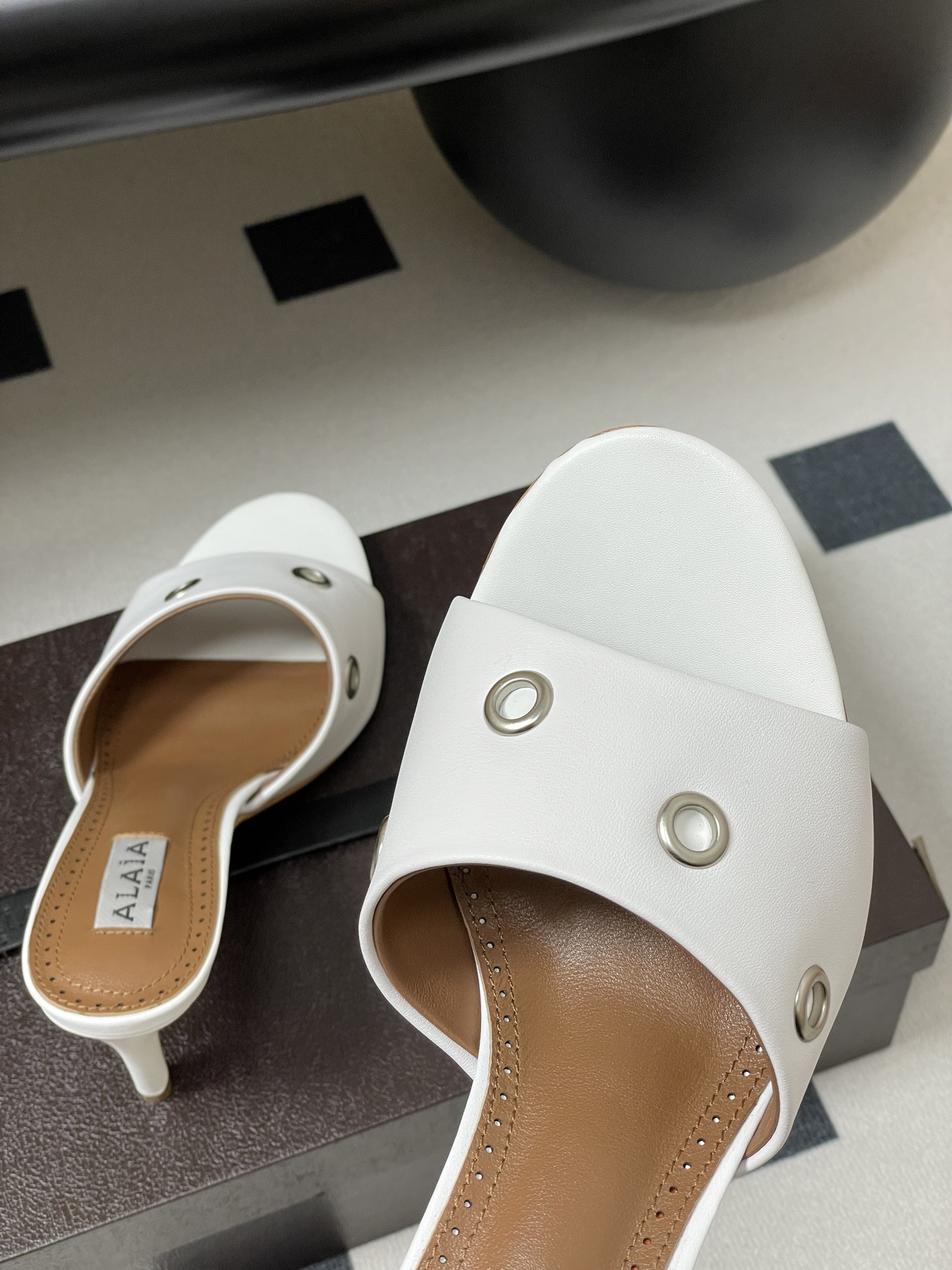 UA Alaia Ring Eyelets slippers 7cm Heel(Customized Size 7-10 days production time)