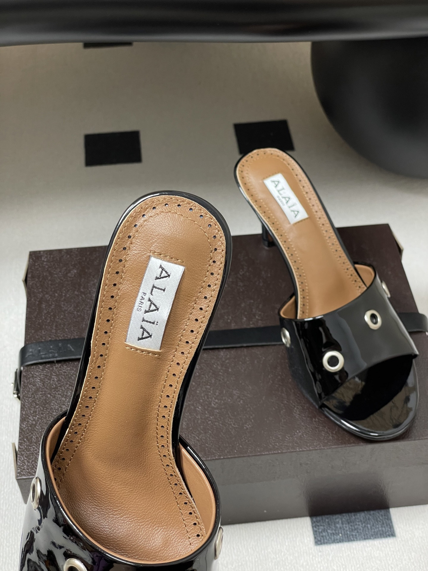 UA Alaia Ring Eyelets slippers 7cm Heel(Customized Size 7-10 days production time)