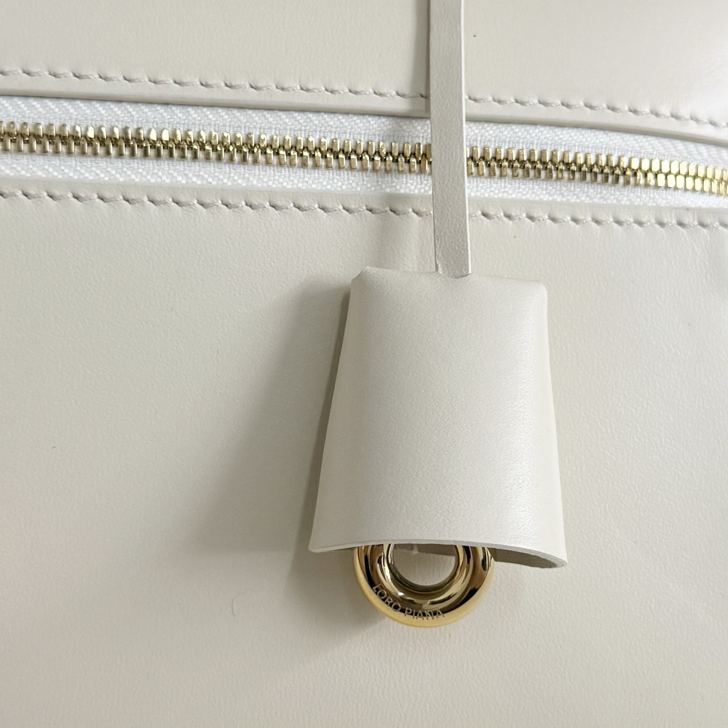 L**o p*ana extra clutch l29 29x14x3cm